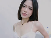 讓你體驗與極品身材美女纏綿的快感